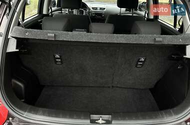 Хетчбек Suzuki Swift 2015 в 