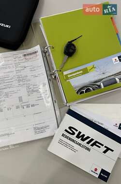Хетчбек Suzuki Swift 2015 в 