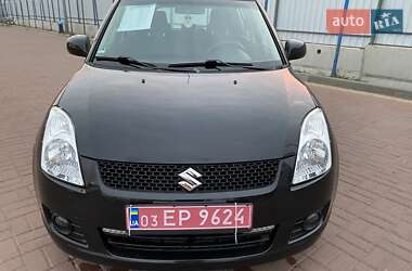 Хэтчбек Suzuki Swift 2010 в 