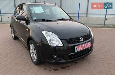 Хэтчбек Suzuki Swift 2010 в 