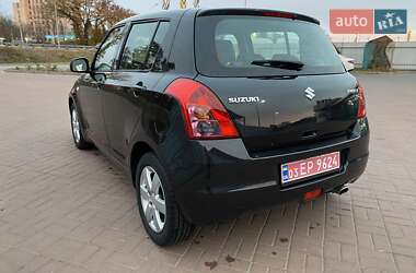 Хэтчбек Suzuki Swift 2010 в 