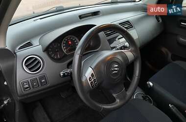 Хэтчбек Suzuki Swift 2010 в 
