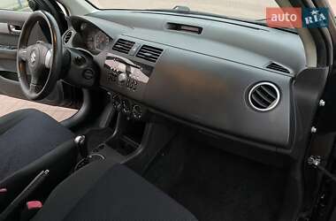 Хэтчбек Suzuki Swift 2010 в 