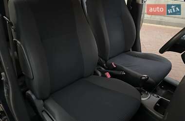 Хэтчбек Suzuki Swift 2010 в 