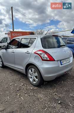 Хетчбек Suzuki Swift 2011 в 