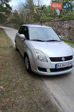 Хетчбек Suzuki Swift 2009 в 