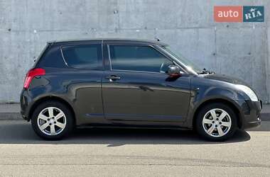 Хетчбек Suzuki Swift 2008 в 