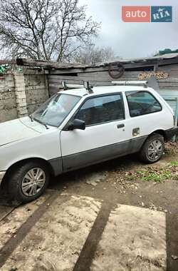 Хетчбек Suzuki Swift 1988 в 