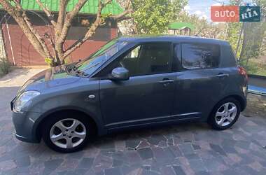 Хэтчбек Suzuki Swift 2007 в 