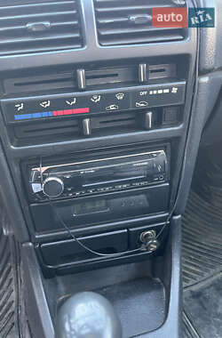 Седан Suzuki Swift 1994 в 