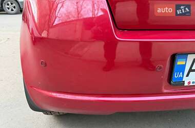 Хэтчбек Suzuki Swift 2007 в 