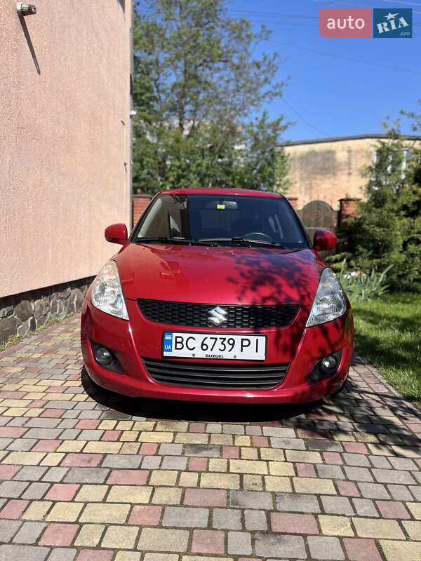 Хэтчбек Suzuki Swift 2010 в Львове