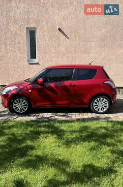 Хэтчбек Suzuki Swift 2010 в 