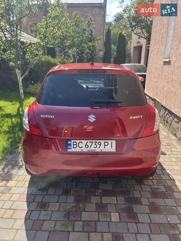 Хэтчбек Suzuki Swift 2010 в Львове
