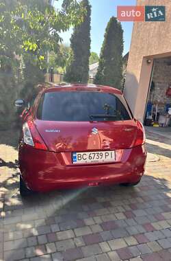 Хэтчбек Suzuki Swift 2010 в 
