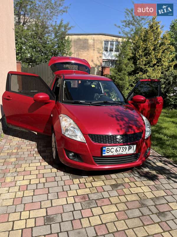 Хэтчбек Suzuki Swift 2010 в Львове