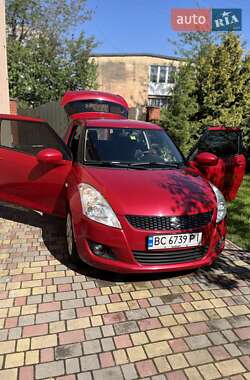 Хэтчбек Suzuki Swift 2010 в 