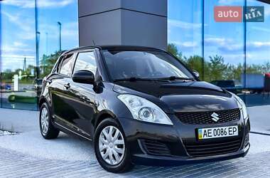 Хетчбек Suzuki Swift 2011 в 