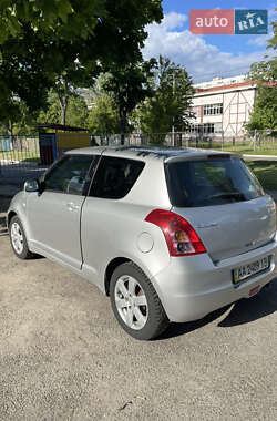 Хэтчбек Suzuki Swift 2008 в 