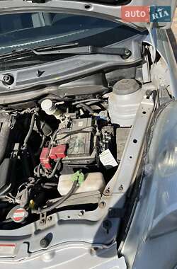 Хэтчбек Suzuki Swift 2011 в 