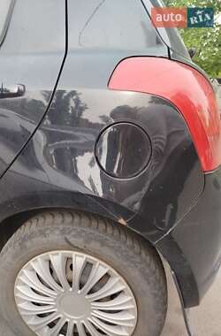 Хетчбек Suzuki Swift 2006 в 