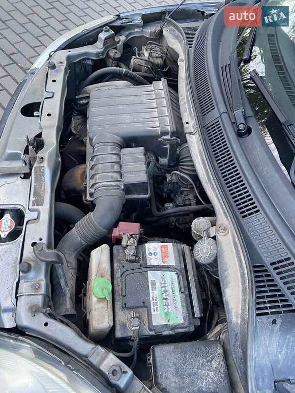 Хэтчбек Suzuki Swift 2006 в Львове фото 24 Хэтчбек Suzuki Swift 2006 в Львове