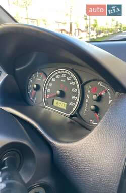 Хэтчбек Suzuki Swift 2007 в 