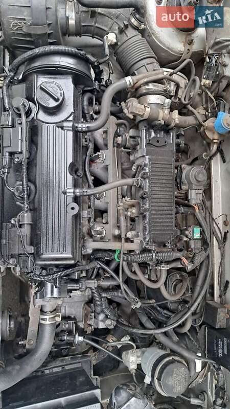 Седан Suzuki Swift 2003 в Славянске