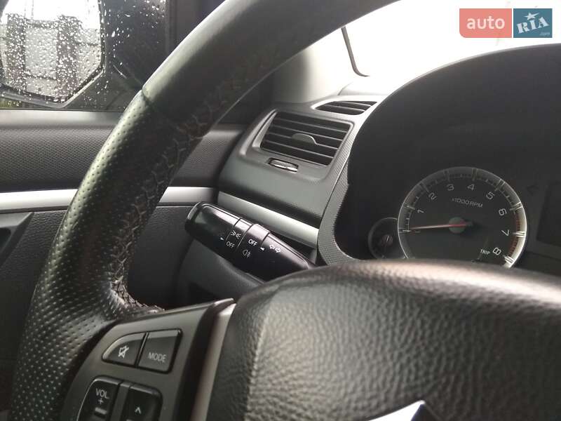 Хэтчбек Suzuki Swift 2011 в Барышевке фото 36 Хэтчбек Suzuki Swift 2011 в Барышевке