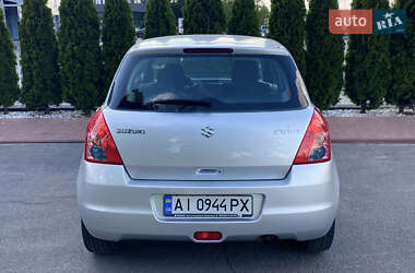 Хэтчбек Suzuki Swift 2008 в 