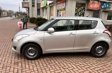 Хэтчбек Suzuki Swift 2011 в 