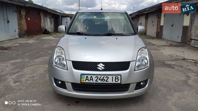 Хетчбек Suzuki Swift 2008 в Києві