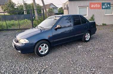 Седан Suzuki Swift 2000 в 