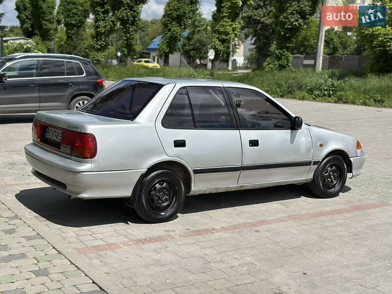 Седан Suzuki Swift 2003 в Тернополе
