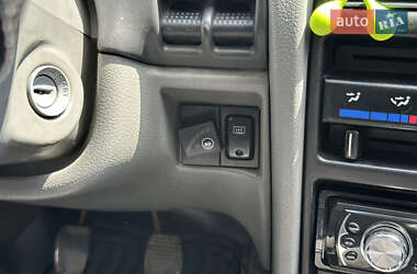 Седан Suzuki Swift 2003 в 