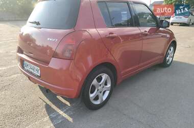 Хэтчбек Suzuki Swift 2006 в 