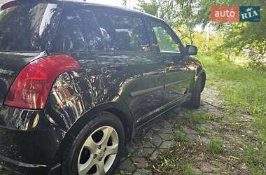 Хэтчбек Suzuki Swift 2007 в 