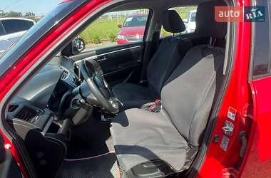Хэтчбек Suzuki Swift 2016 в 