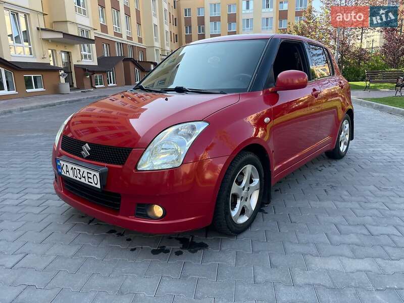 Хэтчбек Suzuki Swift 2007 в 