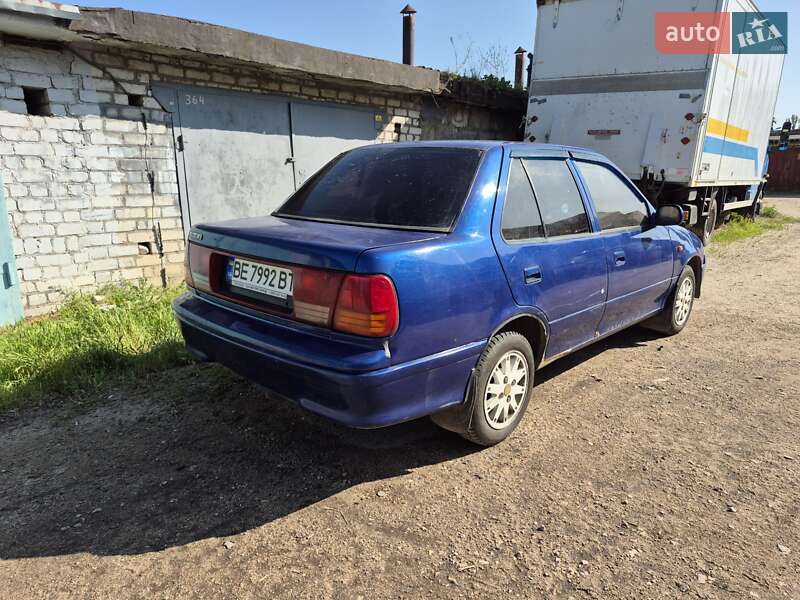 Седан Suzuki Swift 1993 в Миколаєві