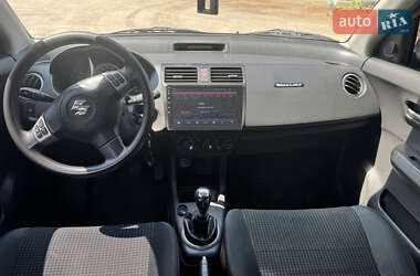 Хетчбек Suzuki Swift 2006 в 