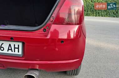 Хетчбек Suzuki Swift 2005 в 