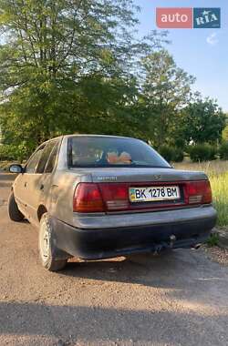 Седан Suzuki Swift 1990 в 