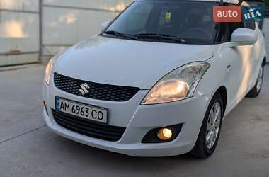 Хэтчбек Suzuki Swift 2013 в 