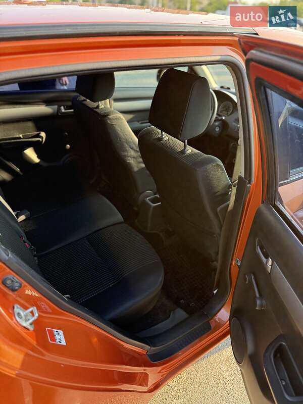 Хетчбек Suzuki Swift 2006 в Києві