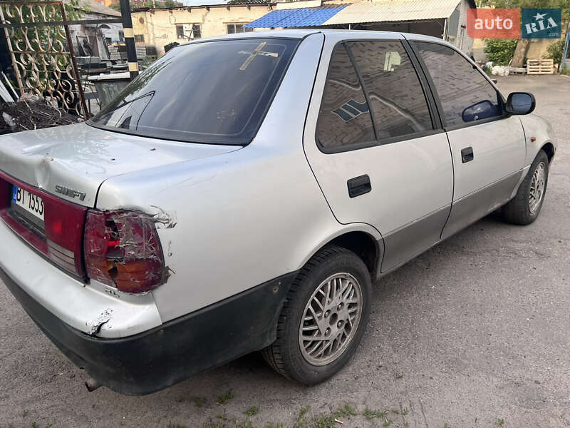 Седан Suzuki Swift 2003 в Полтаве фото 9 Седан Suzuki Swift 2003 в Полтаве