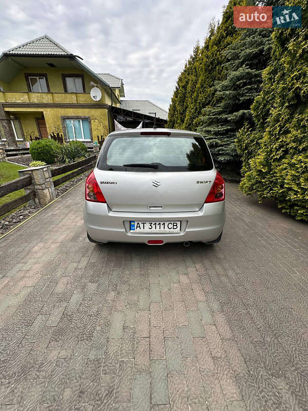 Хэтчбек Suzuki Swift 2008 в Ивано-Франковске фото 3 Хэтчбек Suzuki Swift 2008 в Ивано-Франковске
