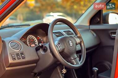 Хэтчбек Suzuki Swift 2007 в 