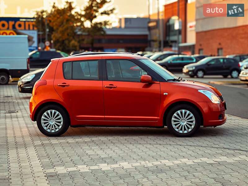 Хетчбек Suzuki Swift 2007 в Києві