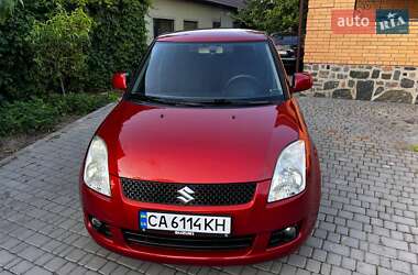 Хэтчбек Suzuki Swift 2008 в 